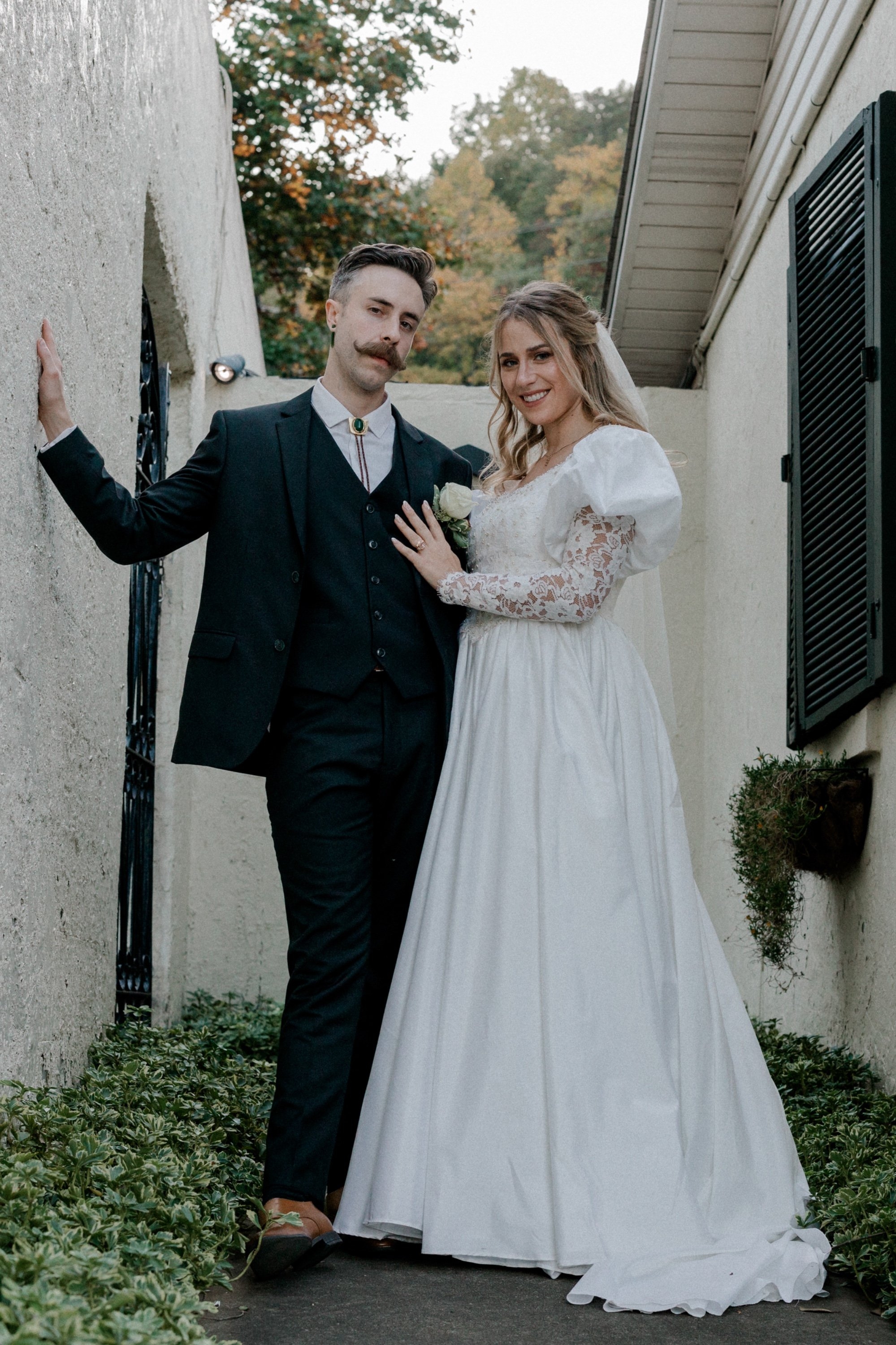 carousel-hero-element image-3