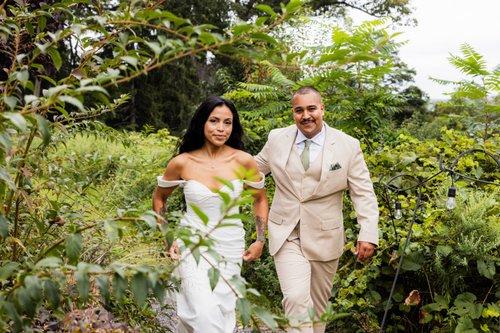 carousel-hero-element image-3